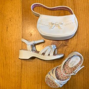 Dress sandals & matching purse